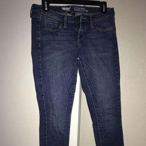 Dark blue low rise Mossimo jeans, Size 4 short
